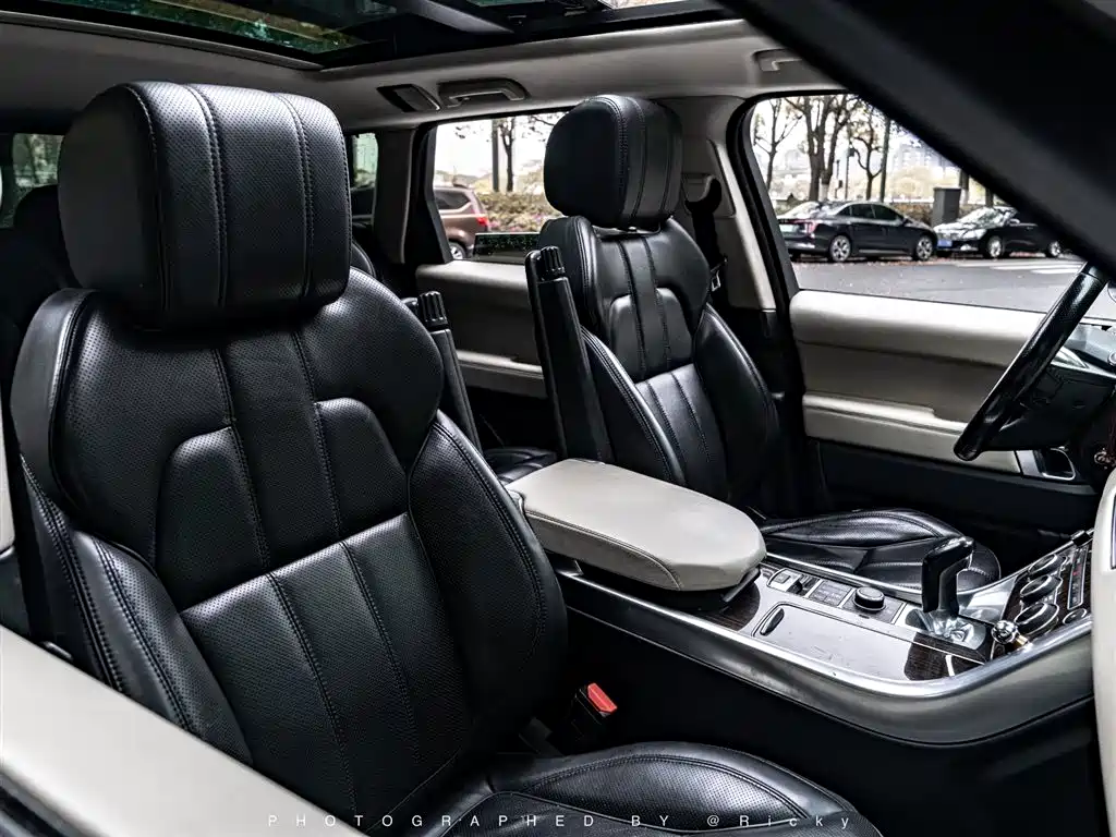 Land Rover Range Rover Sport 2015 3.0 SC V6 HSE фото 8