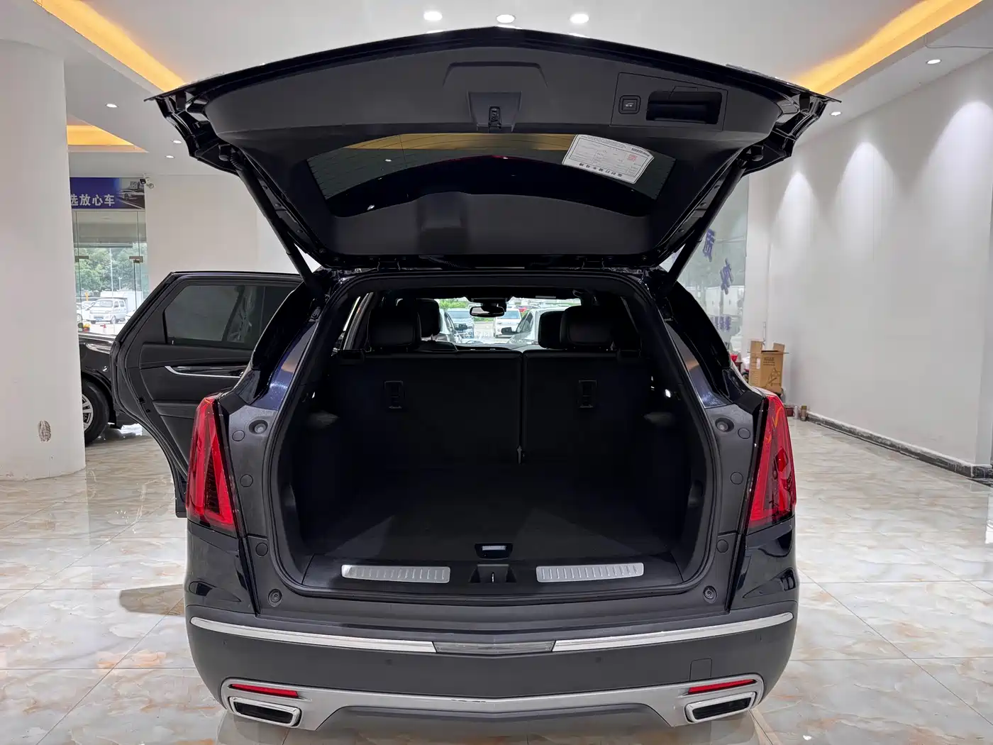 CADILLAC XT5