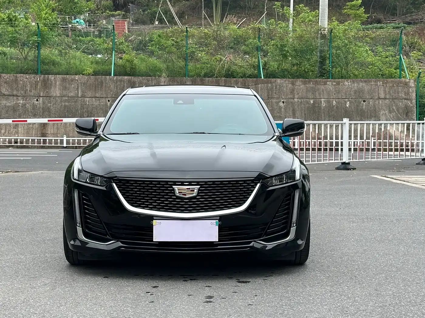 Cadillac CT5 2023 28T Luxury Style (Standard Edition) фото 2