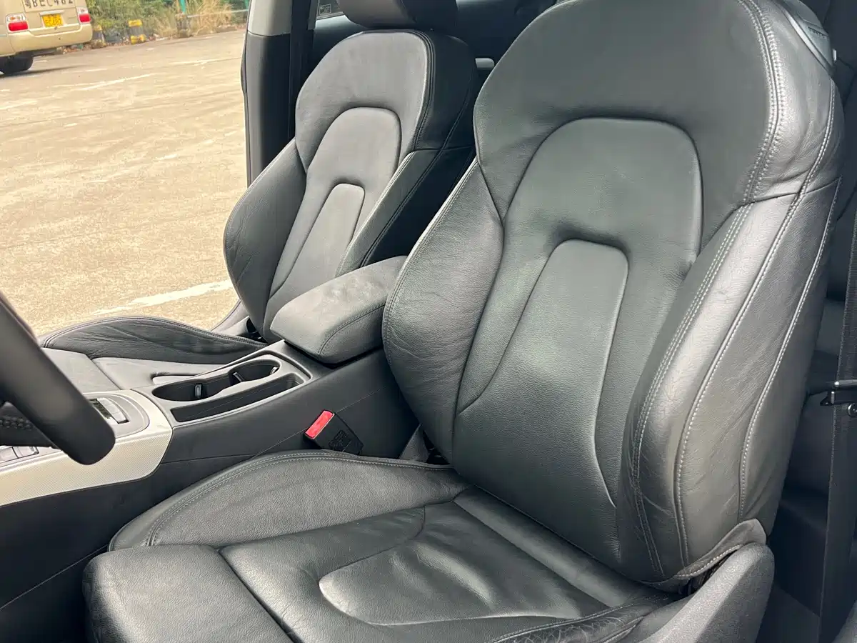 Audi A5 (Import) 2013 Coupe 40 TFSI фото 11