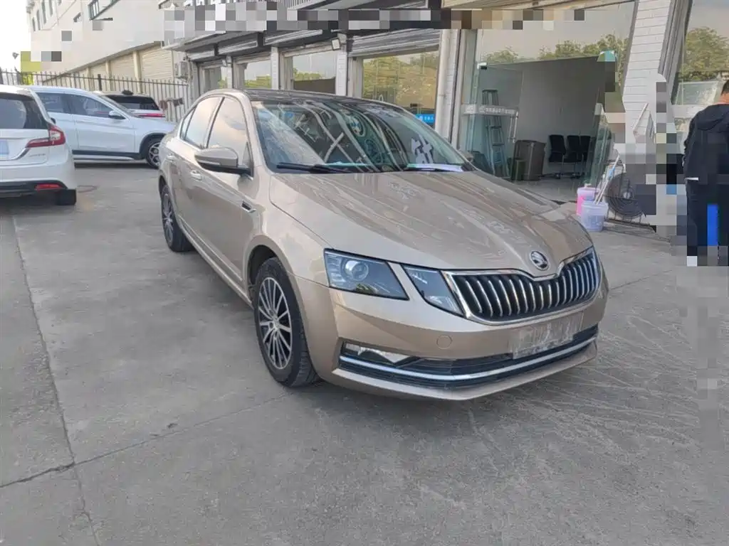 SKODA OCTAVIA