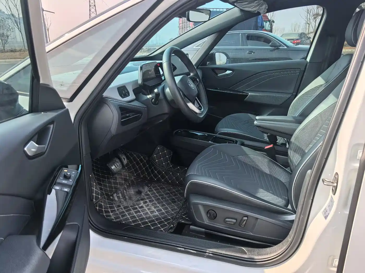 Volkswagen ID.3 2024 Outstanding Edition фото 4