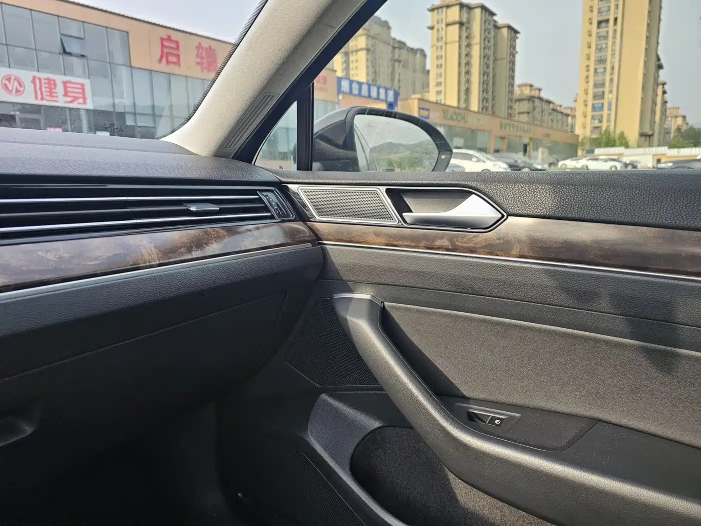 Volkswagen Magotan 2018 330TSI DSG Luxury фото 16