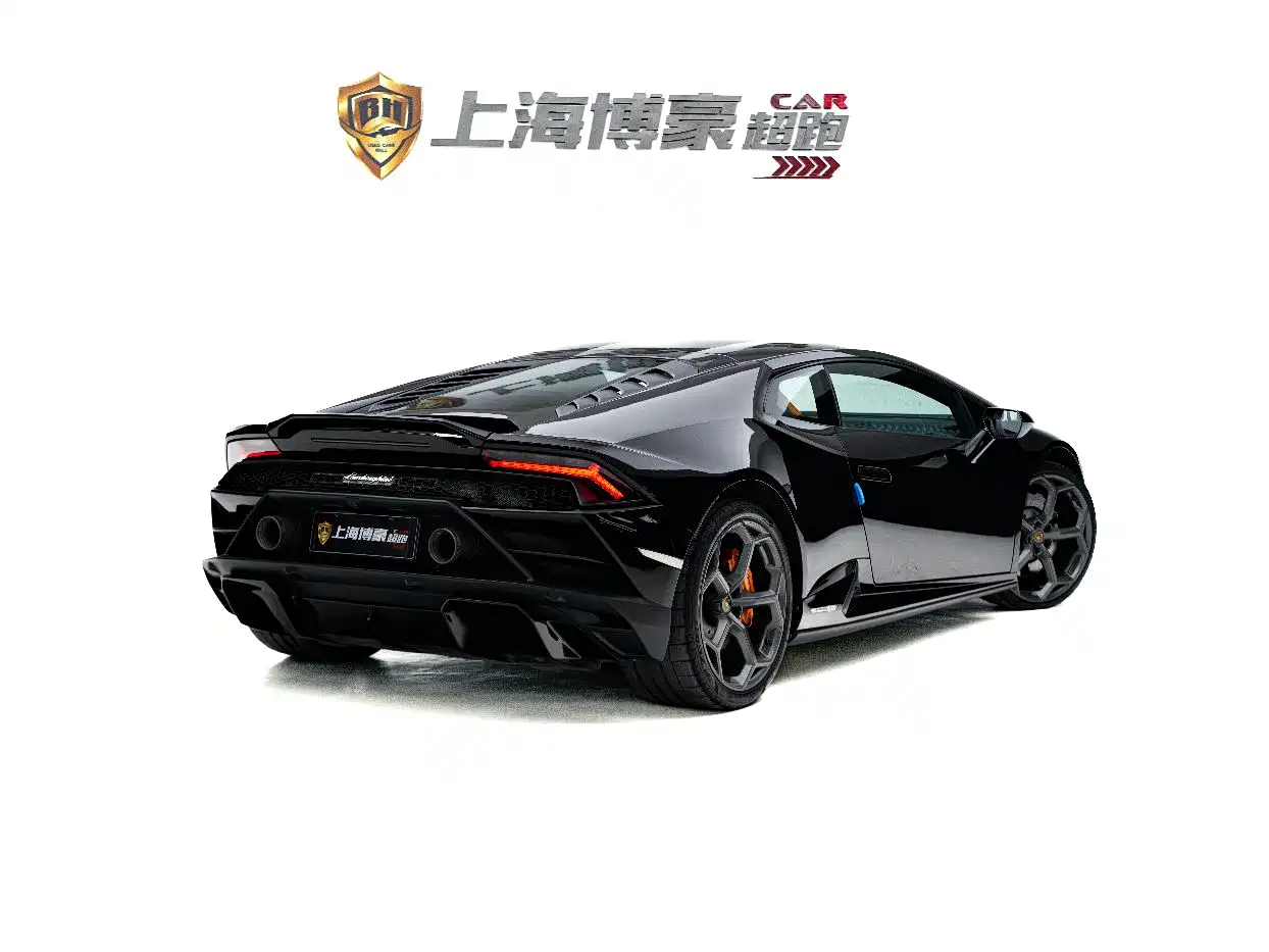 LAMBORGHINI HURACÁN