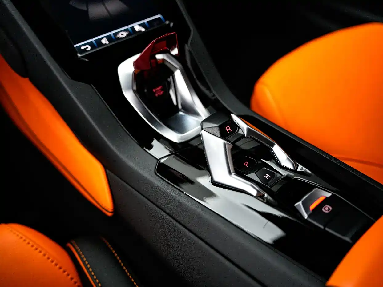 LAMBORGHINI HURACÁN