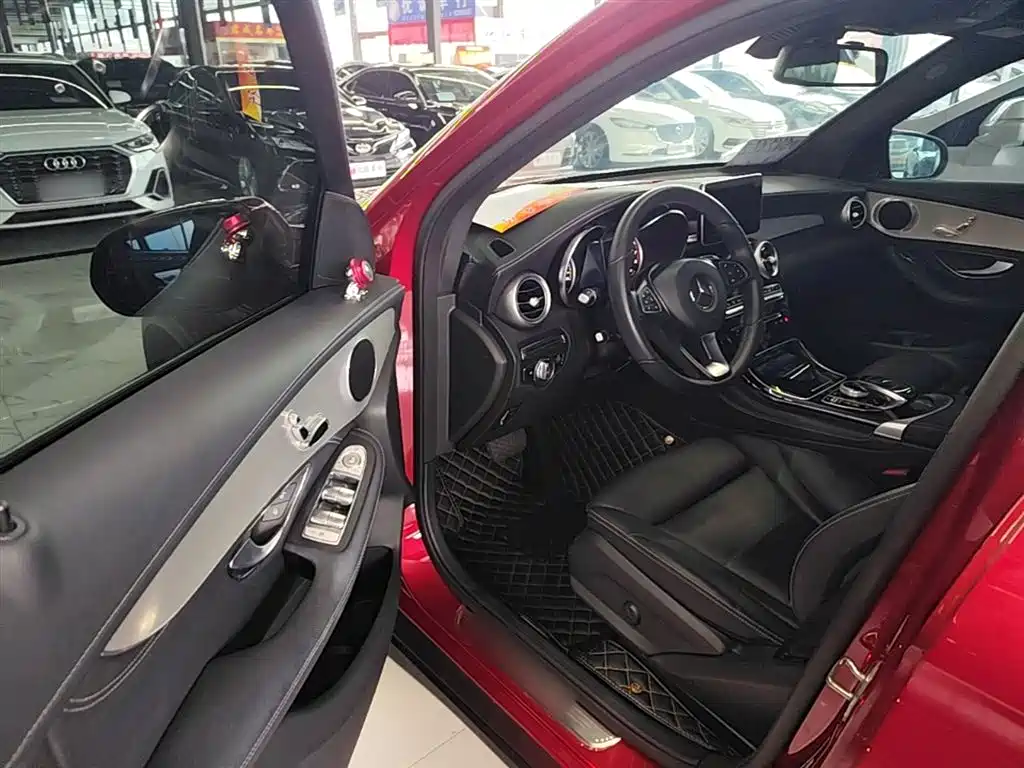 Mercedes-Benz GLC 2019 GLC 200 4MATIC фото 16