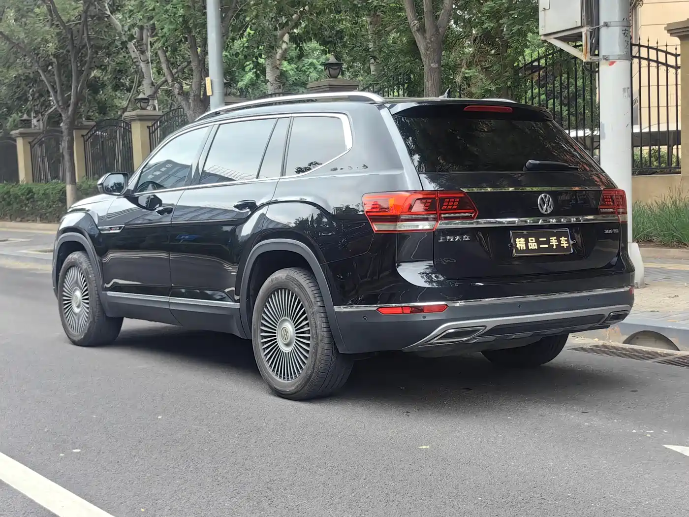 Volkswagen Teramont 2020 380TSI 4WD Luxury Edition China VI фото 25