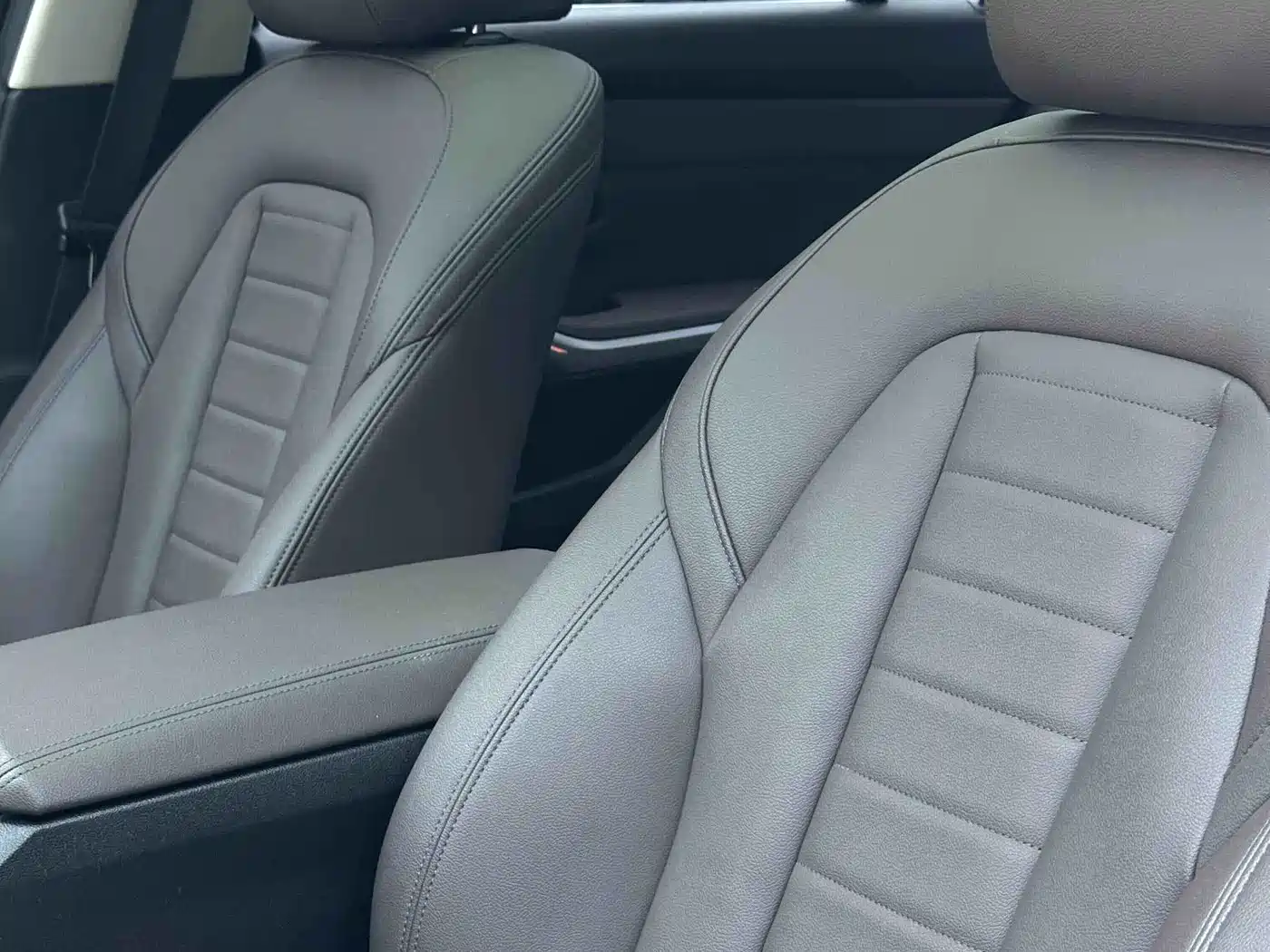 BMW 3 Series 2020 325Li Launch Edition фото 14