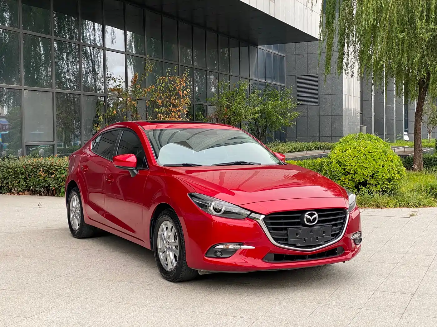 Photo 3 - Mazda Mazda 3