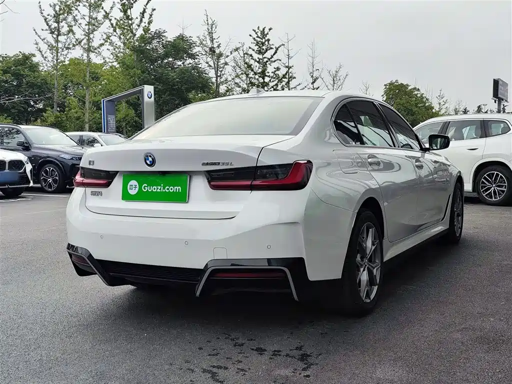 BMW i3 2025 eDrive 35 L фото 7