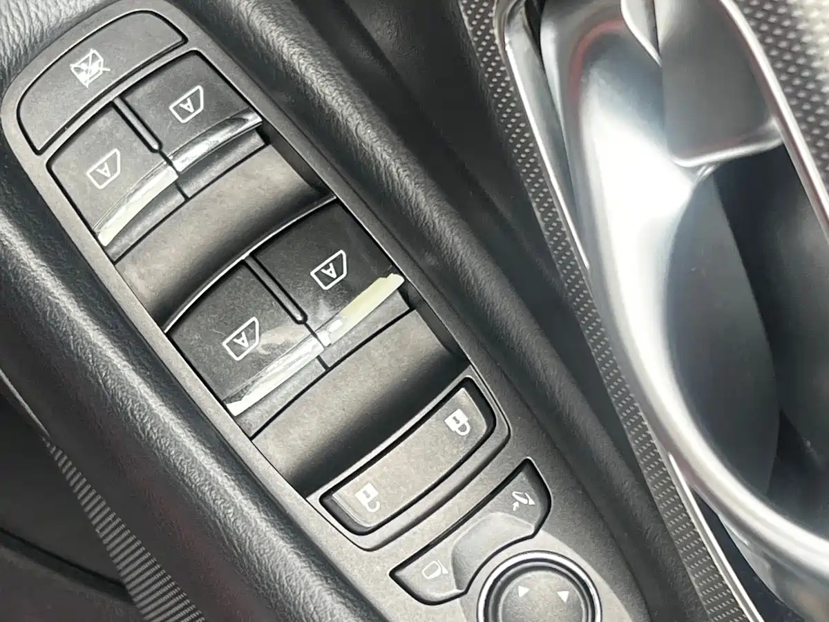 Infiniti Q50L 2015 2.0T Sport фото 18