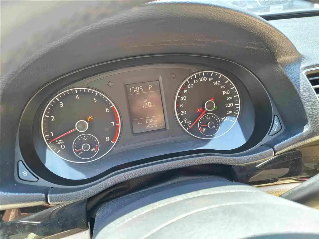 Volkswagen Passat 2012 2011 1.4TSI DSG Prestige Edition