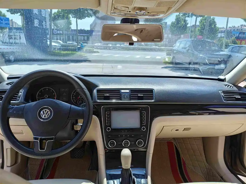 Volkswagen Passat 2012 2011 1.4TSI DSG Prestige Edition