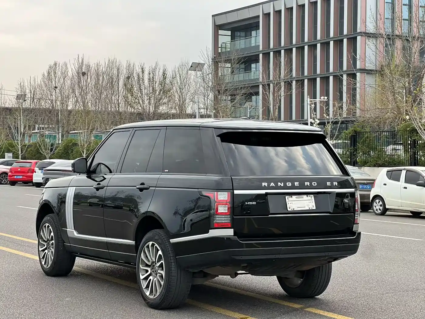 Land Rover Range Rover 2014 3.0 SC V6 Vogue фото 4