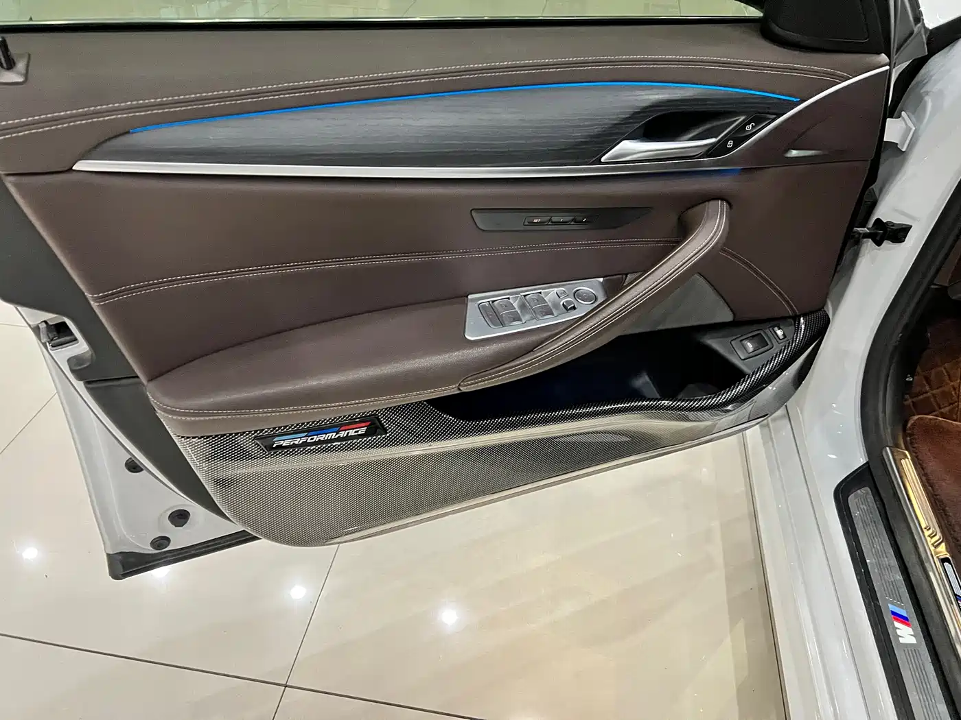 BMW 5 SERIES NEW ENERGY