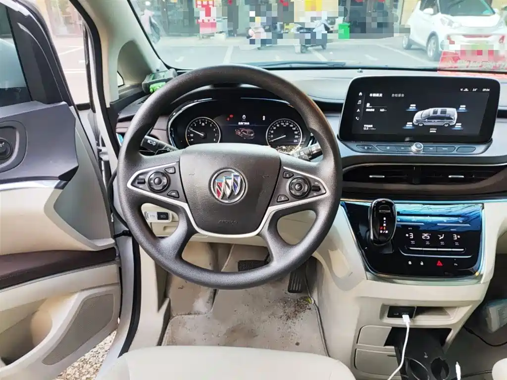 BUICK GL8