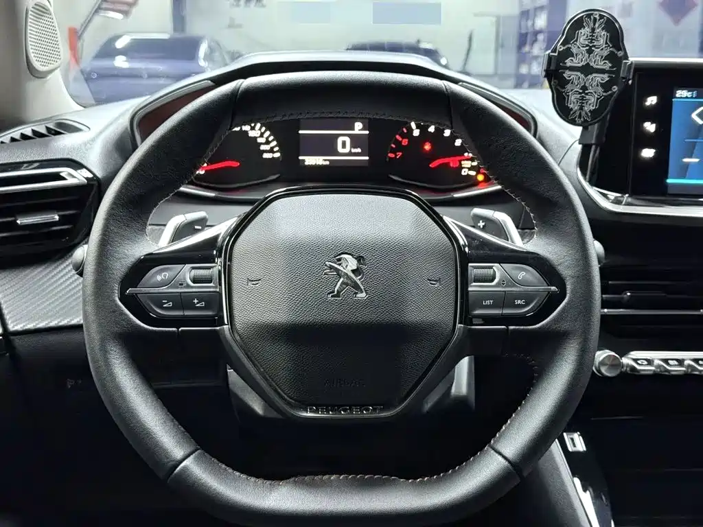 Peugeot 2008 2023 2022 230THP THE ONE