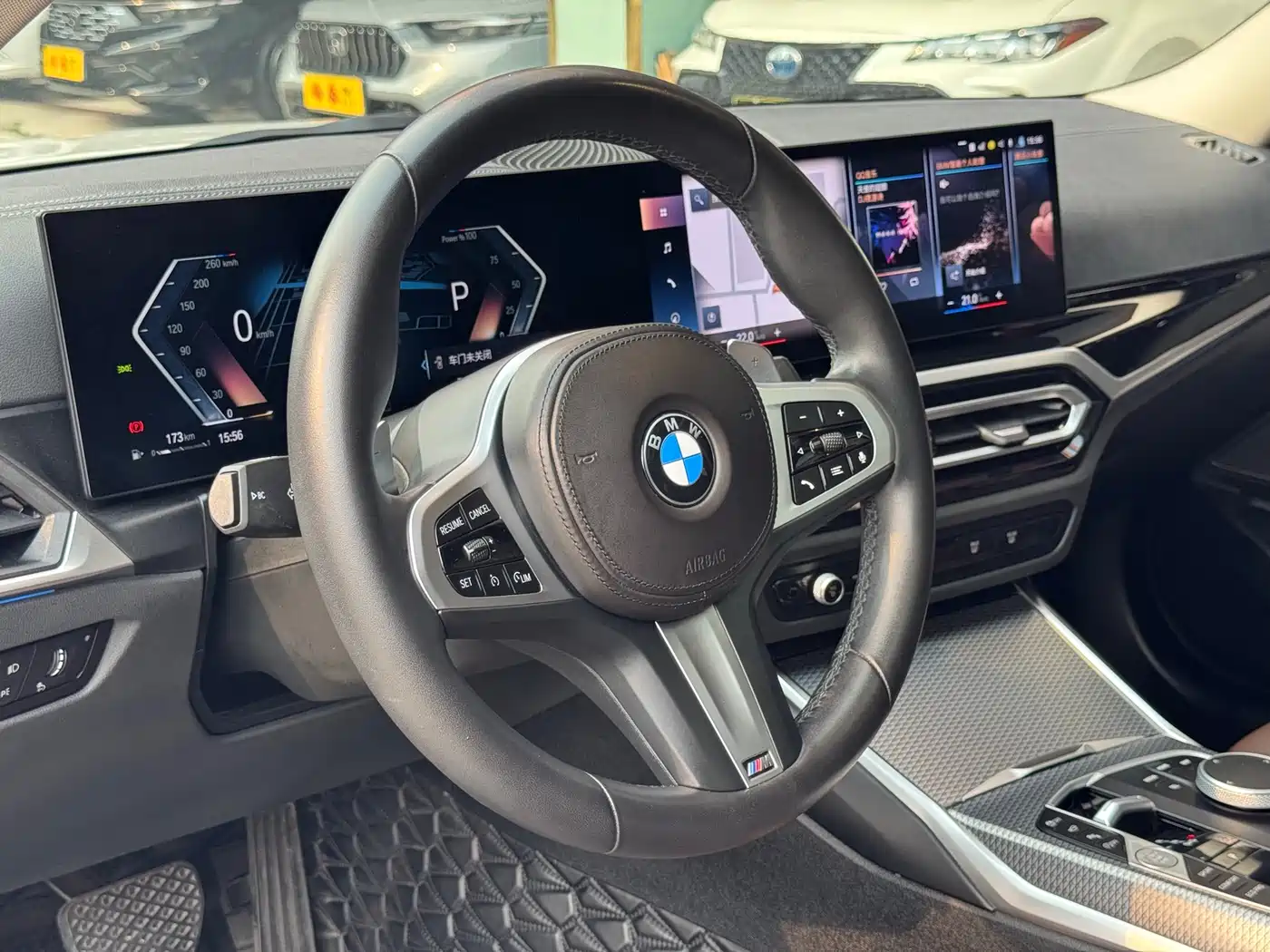BMW 3 Series 2023 325Li M Sport Black Night Package фото 8