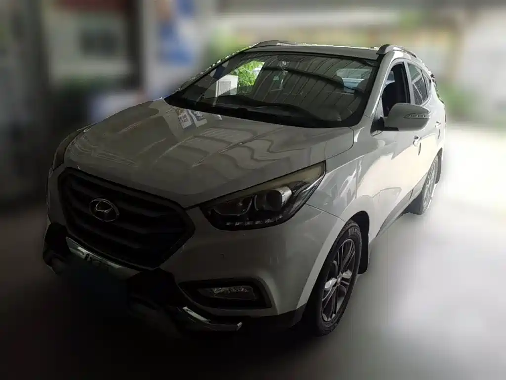 Hyundai Beijing Hyundai ix35 2013 2.0L Auto 2WD Smart GLS China IV фото 3