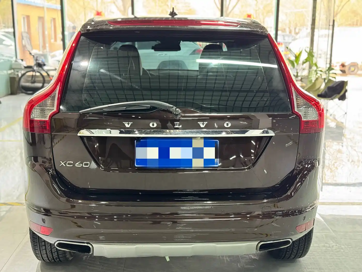 VOLVO XC60