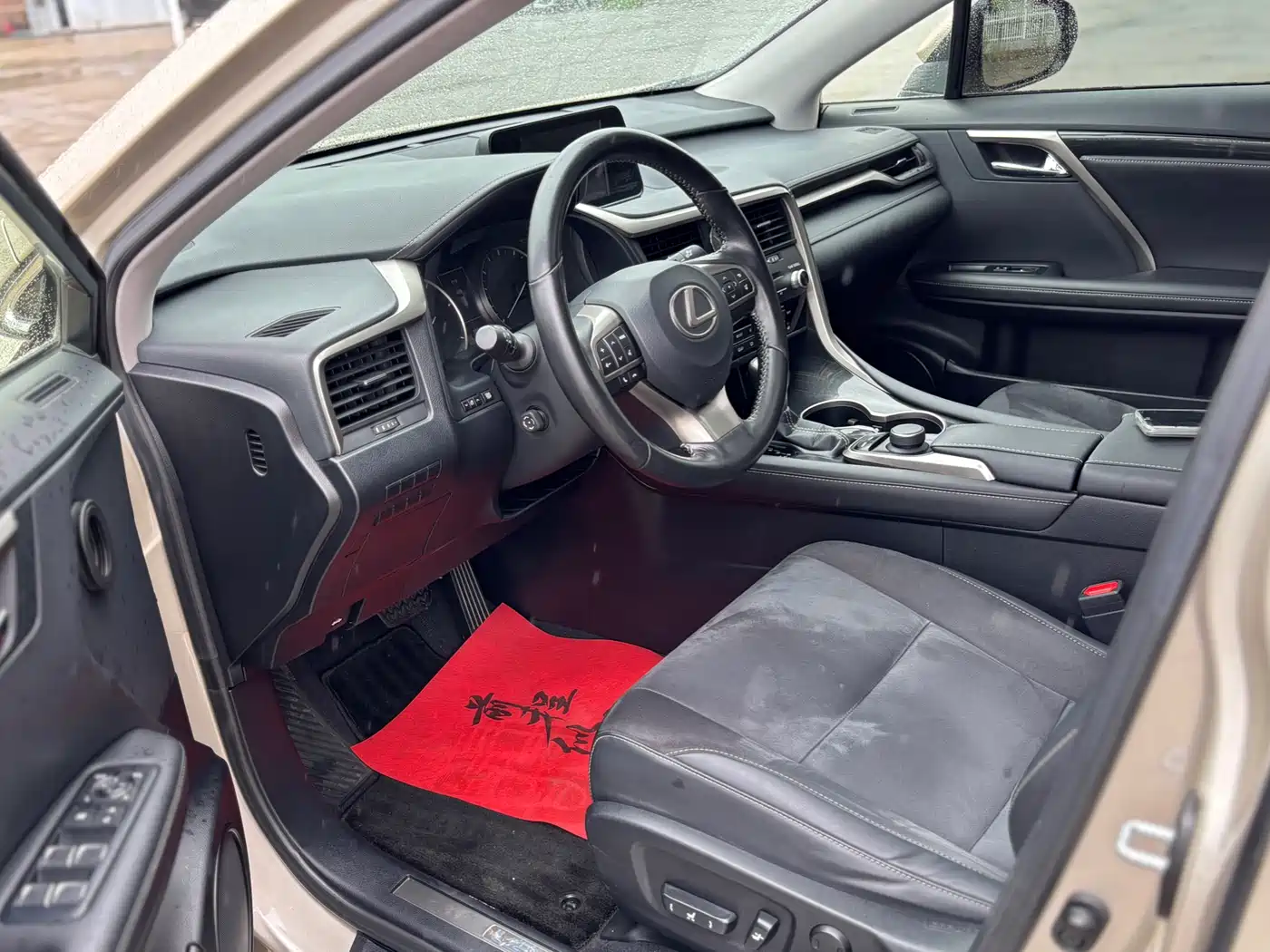 LEXUS RX