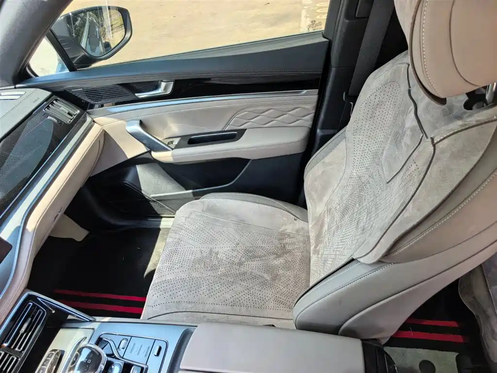 BYD Tang New Energy 2024 DM-i Honor Edition 112KM Premium фото 16