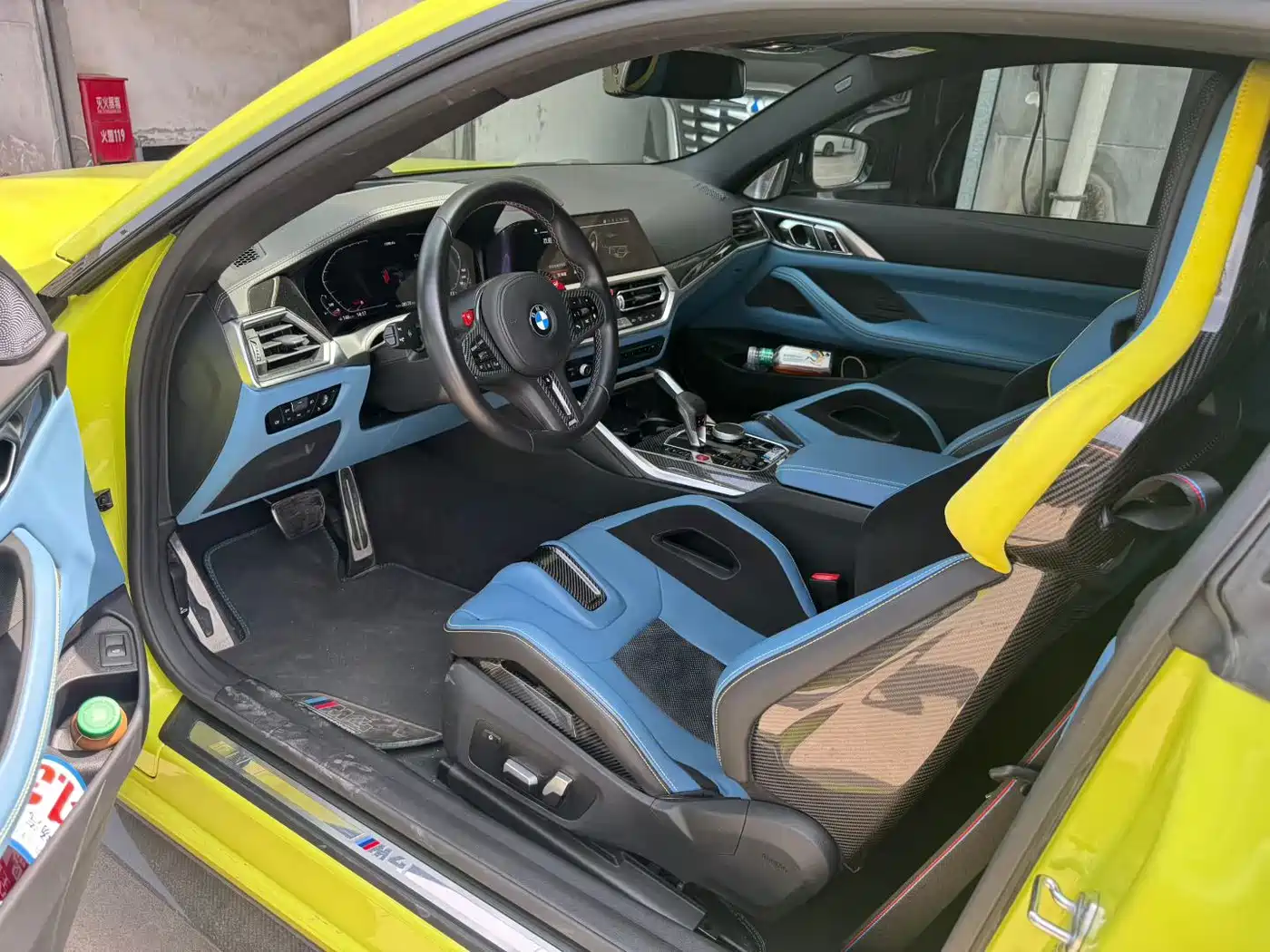 BMW M4 2023 M4 Coupe M xDrive Thunder Edition фото 7