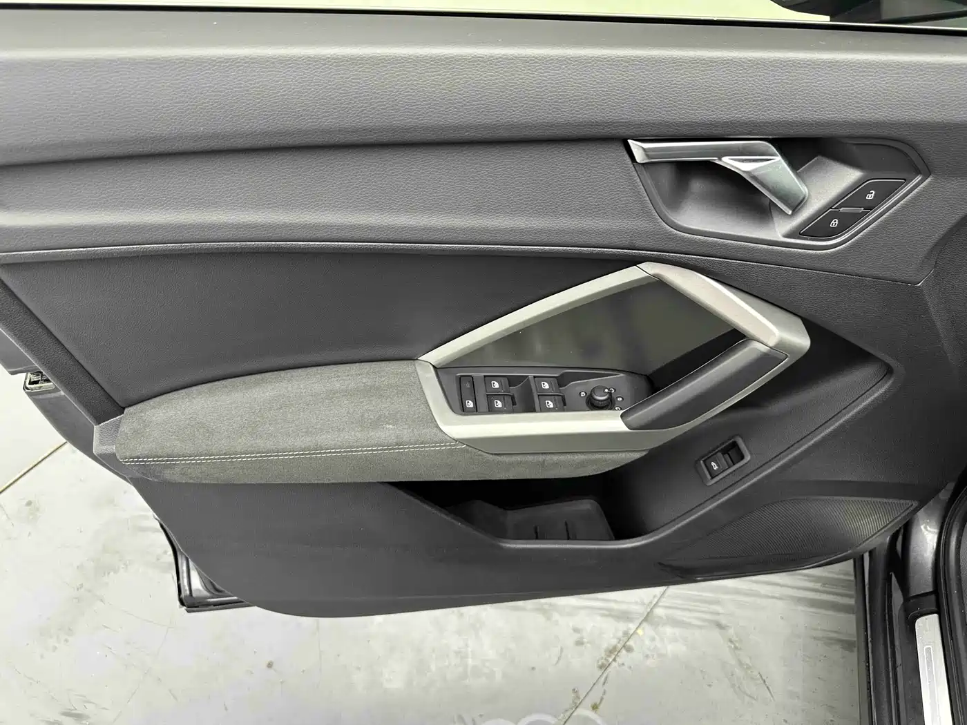 Audi Q3 2023 35 TFSI Fashion Dynamic (1.4T) фото 10
