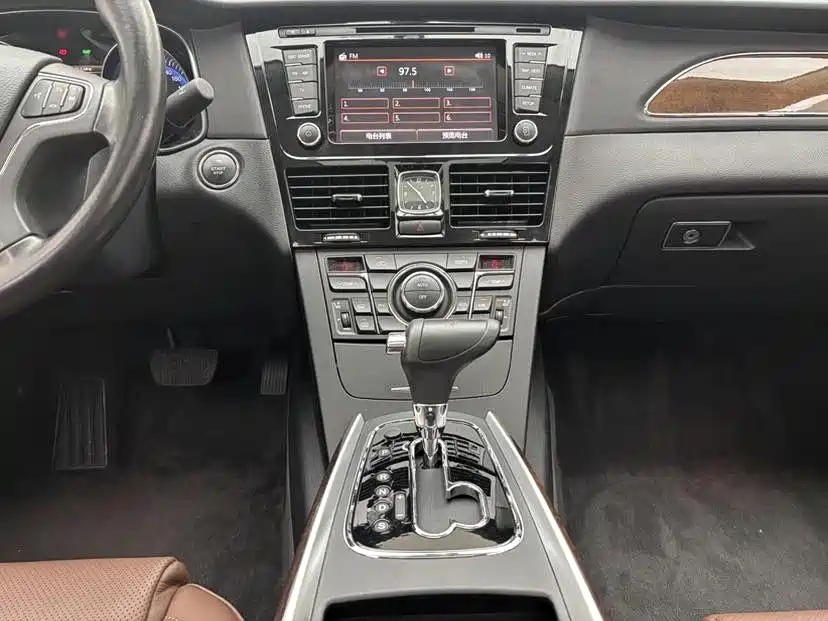 Hongqi H7 2017 2.0T Luxury фото 13