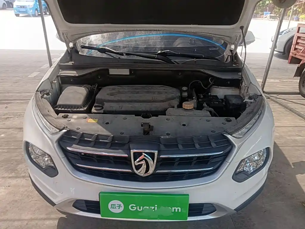Baojun 510 2020 2019 1.5L Manual Sport Edition 77kW China VI