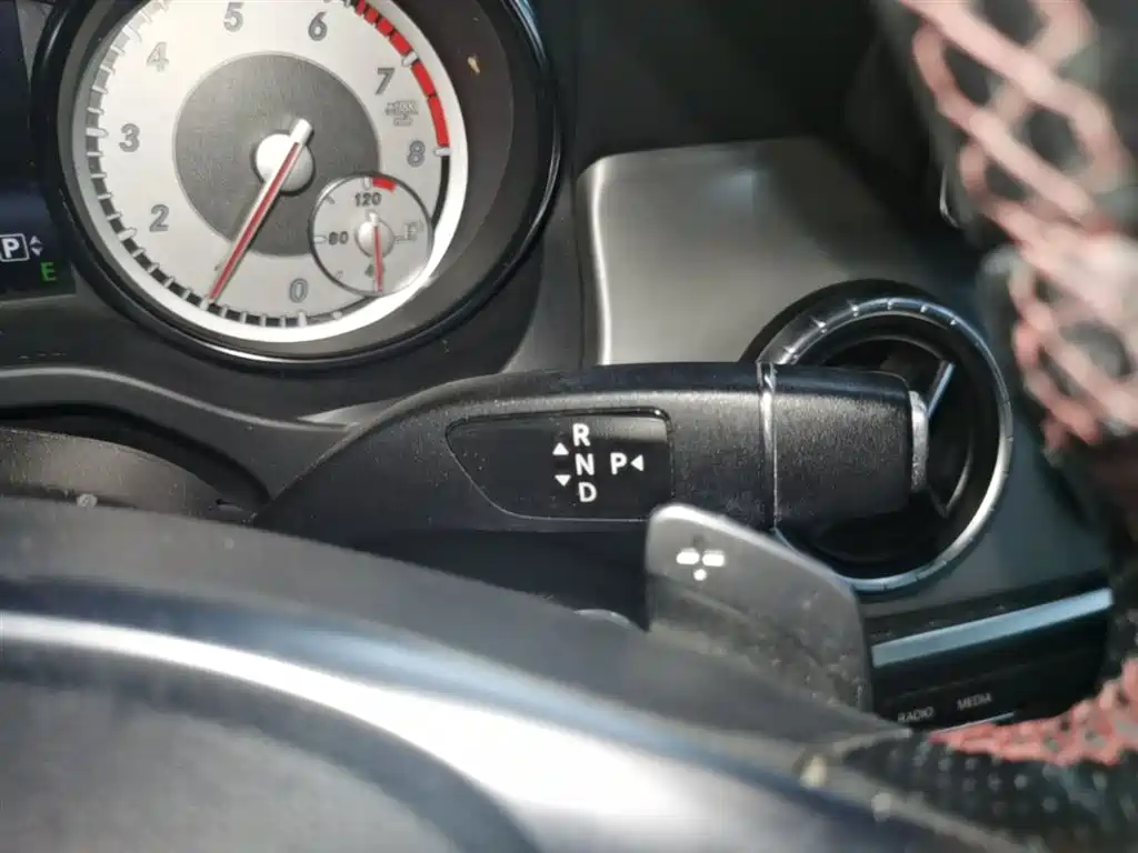 Mercedes-Benz CLA (Import) 2015 CLA 220 4MATIC фото 14