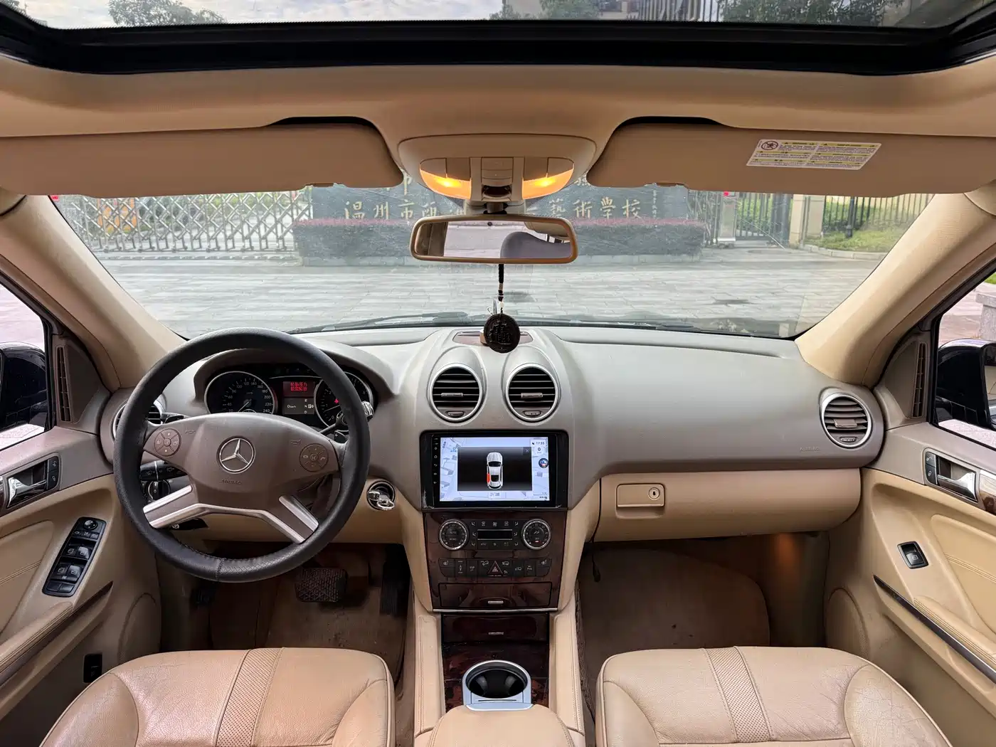 Mercedes-Benz M-Class 2010 ML 350 4MATIC Luxury фото 9