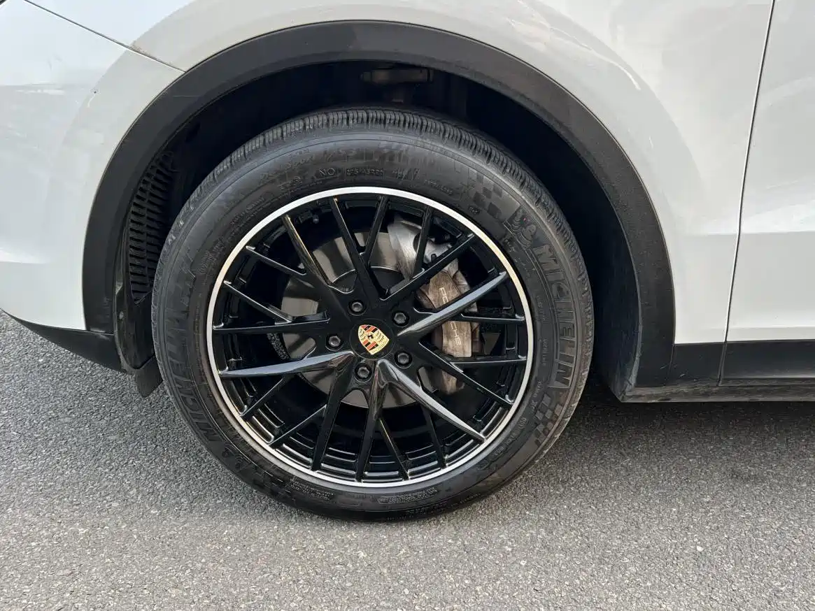 Porsche Cayenne 2019 Cayenne 3.0T фото 18