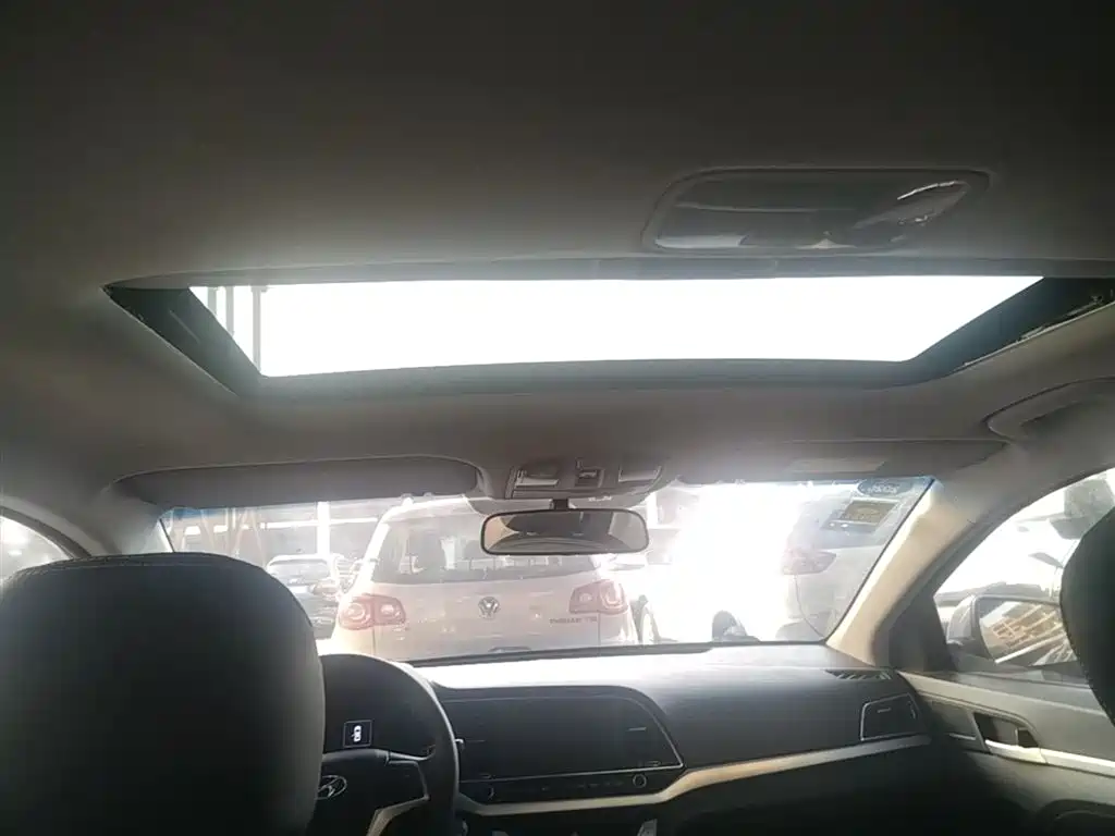 HYUNDAI LEAD