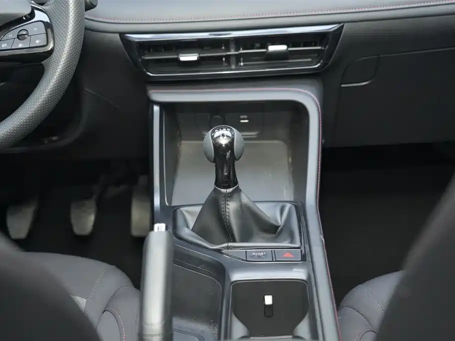 ROEWE I5