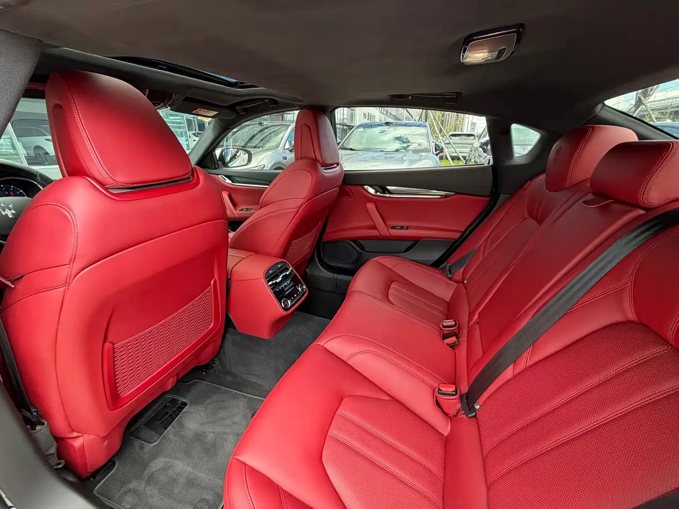 Maserati Quattroporte 2018 2017 3.0T Standard