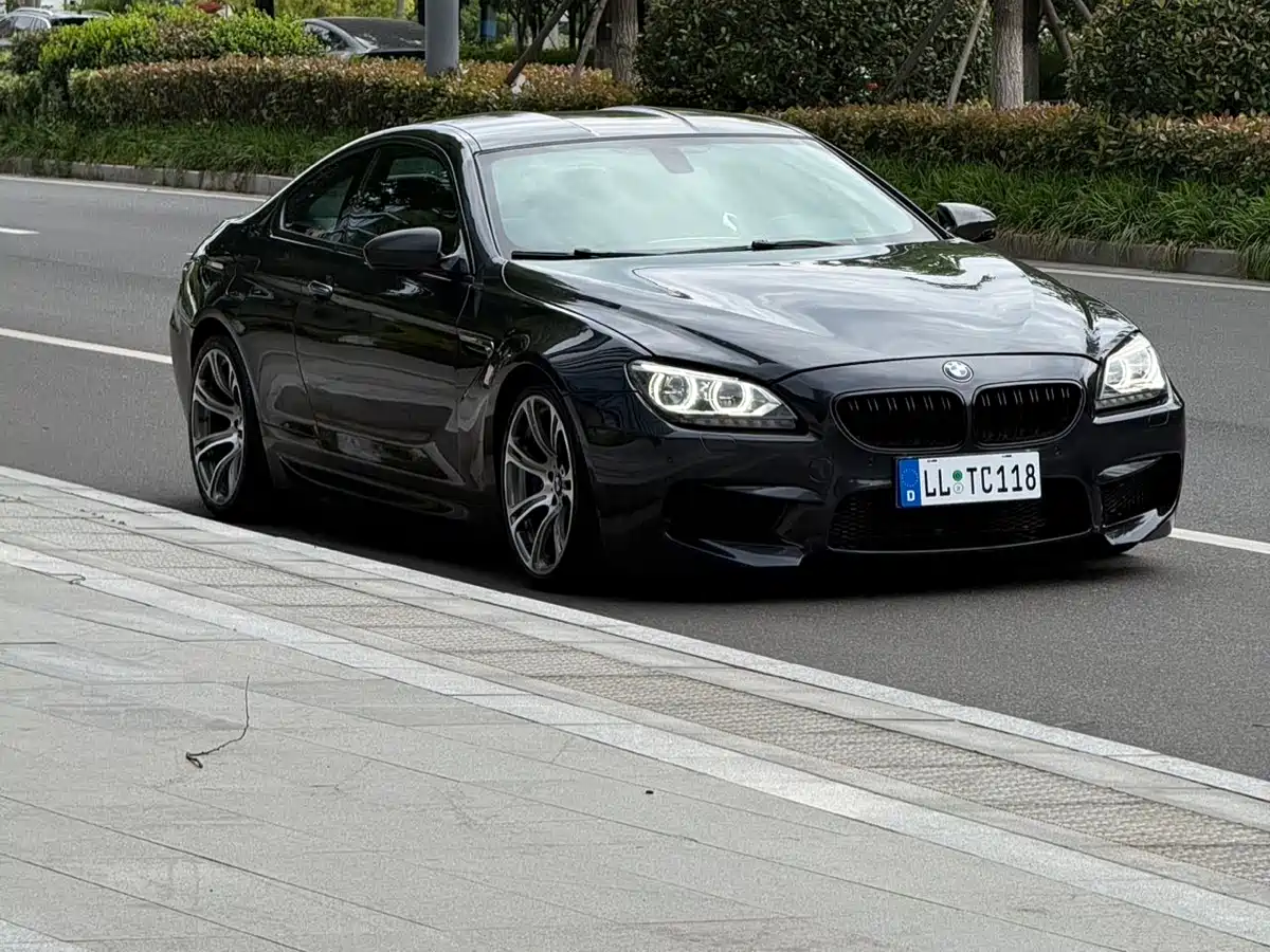 BMW M6 2013 M6 Coupe фото 2