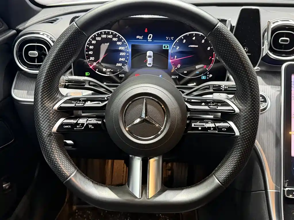 Mercedes-Benz C-Class 2023 Facelift C 200 L Sport Edition фото 9