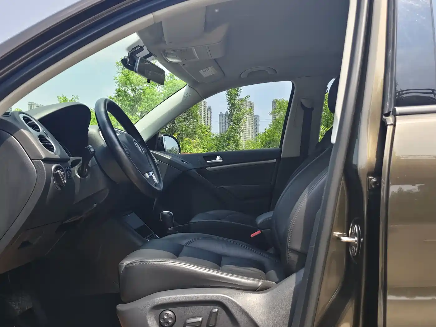 Volkswagen Tiguan 2015 1.8TSI Automatic 2WD Comfortline фото 4