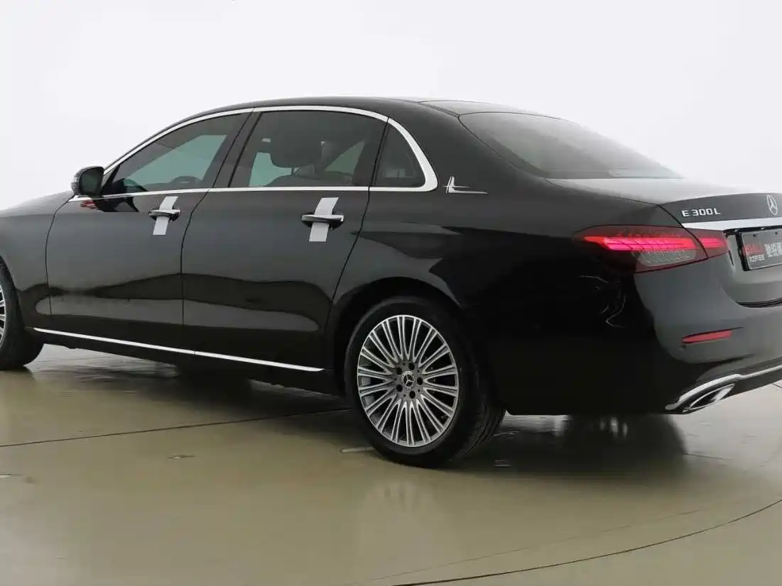 Mercedes-Benz E-Class 2023 Facelift E 300 L Luxury фото 9