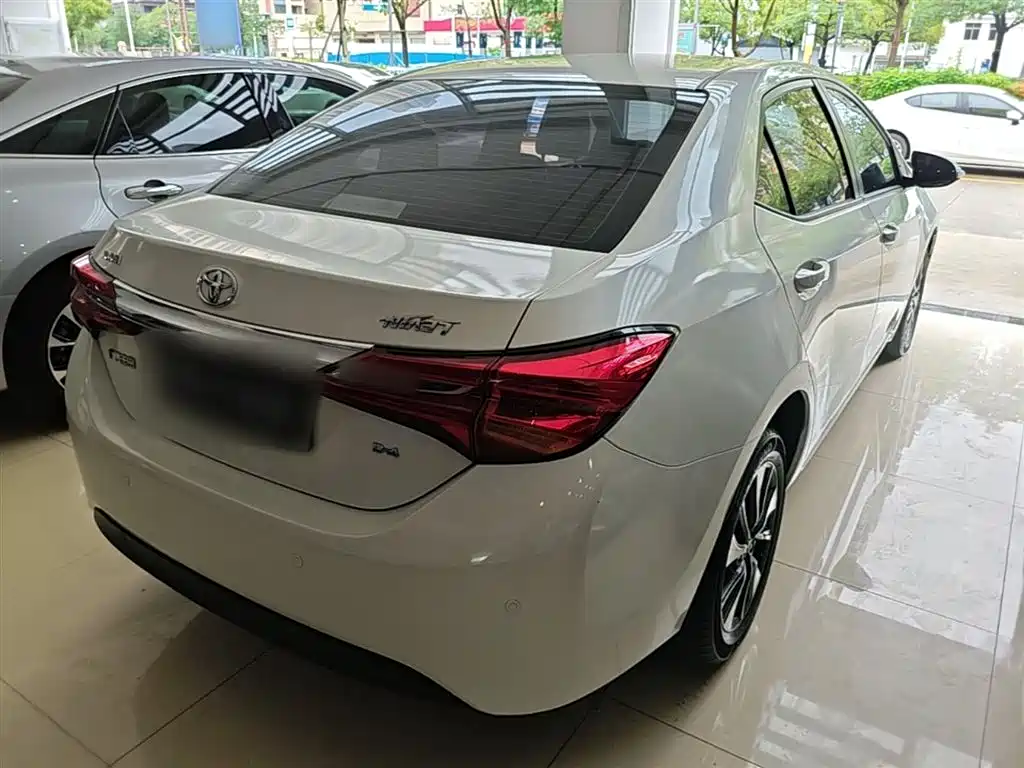 Toyota Levin 2017 Facelift 185T CVT Leading Edition China V фото 7
