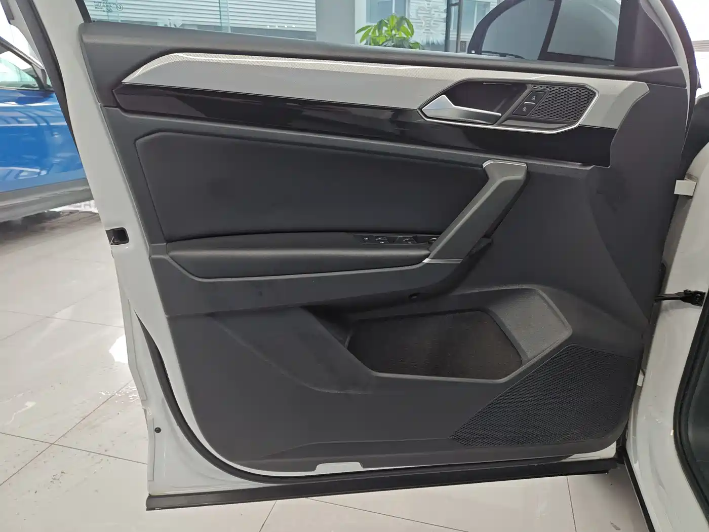 Volkswagen Tayron 2020 330TSI 2WD Luxury Smart Edition фото 14