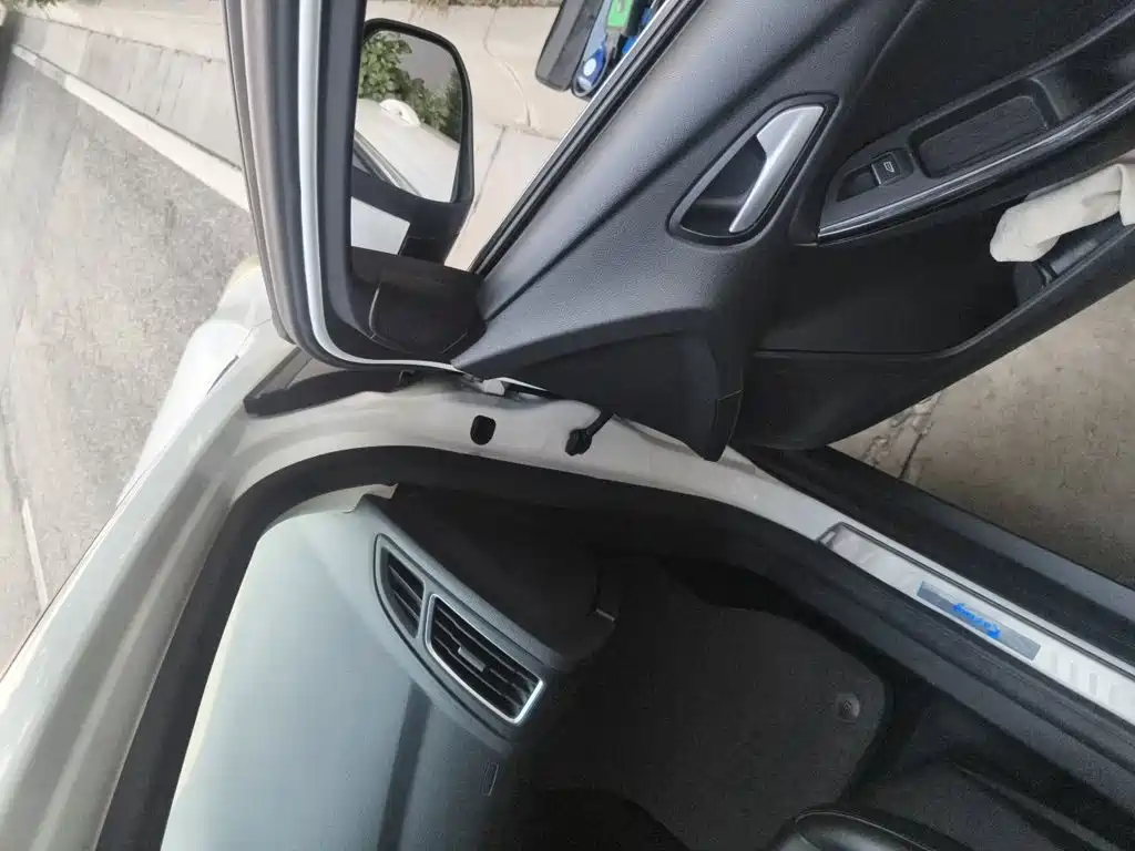 Фото 20 - Ford Focus