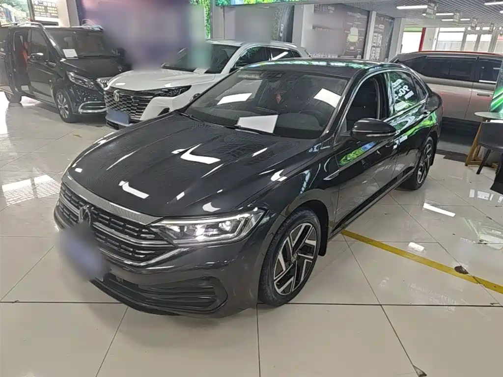 Volkswagen Sagitar 2023 300TSI DSG Surpassing Edition