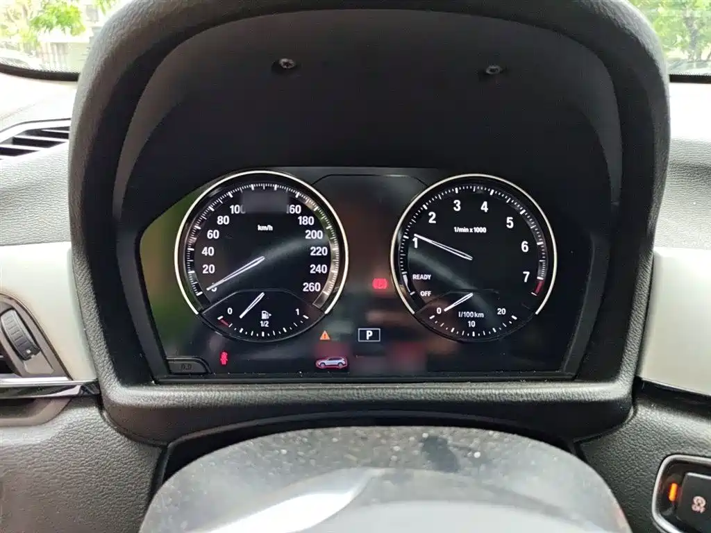 BMW X1 2018 sDrive20Li Leading Model фото 4