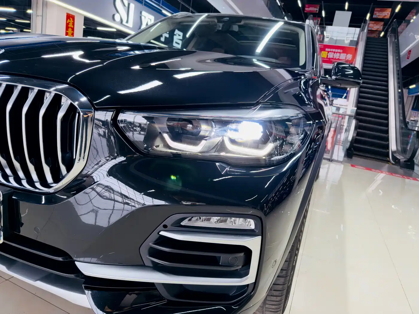 BMW X5 (Import) 2021 xDrive30i X Design Package фото 3