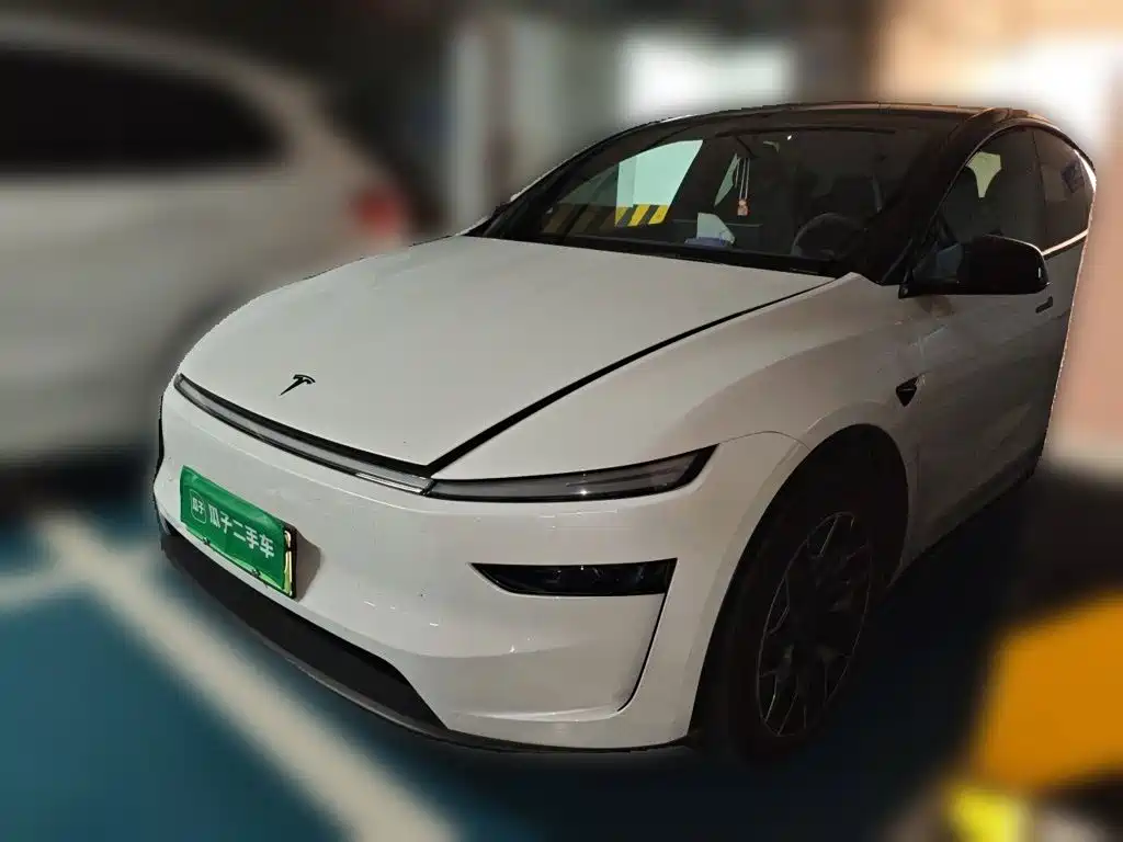 Tesla Model Y L 2025 2025 Facelift Long Range AWD