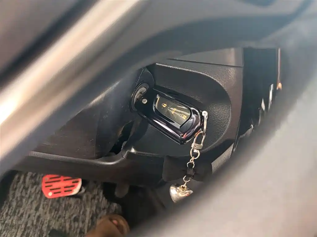 Toyota Corolla 2017 Facelift 1.2T S-CVT GL-i фото 9