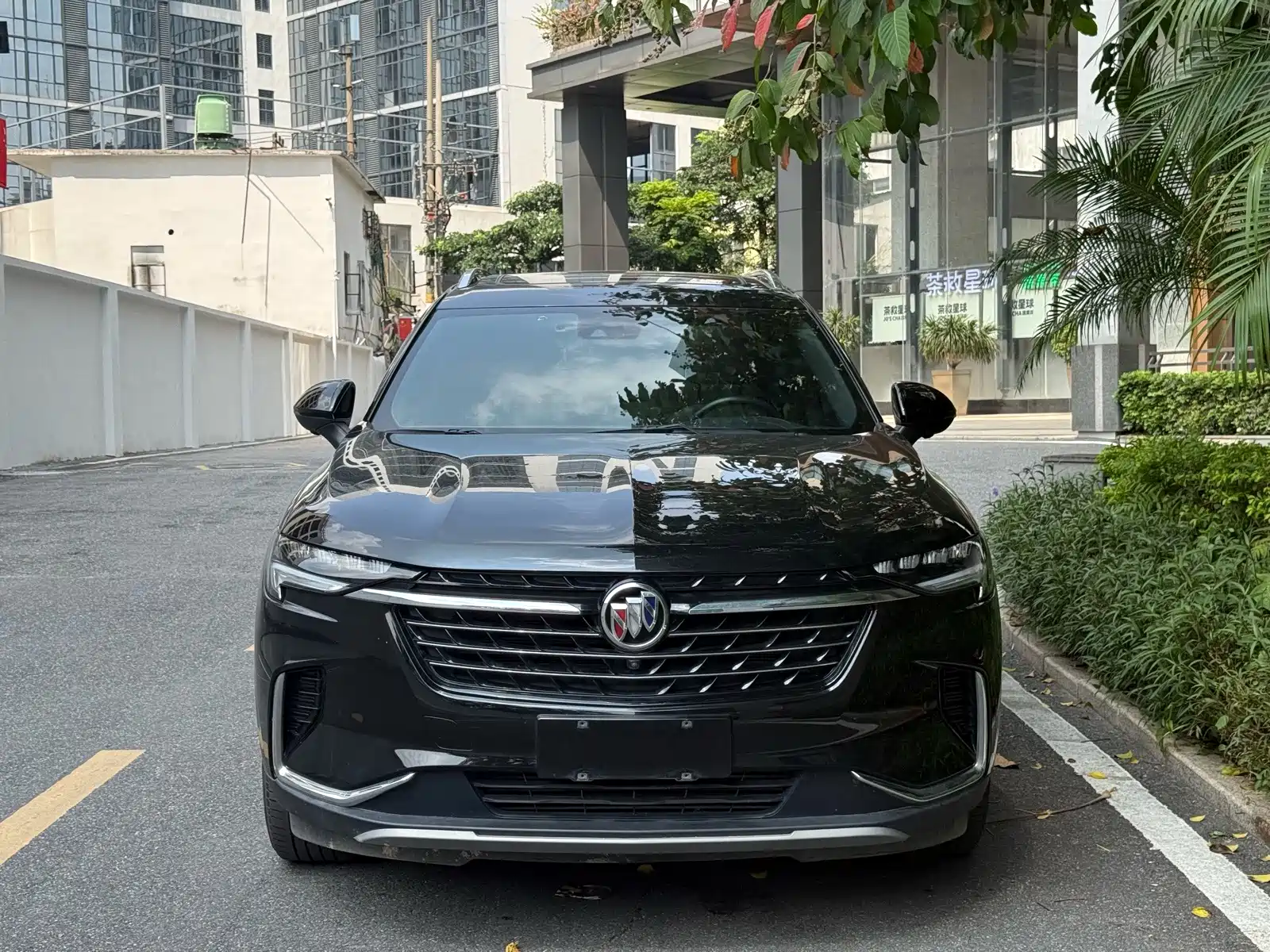 Photo 2 - Buick Envision Plus