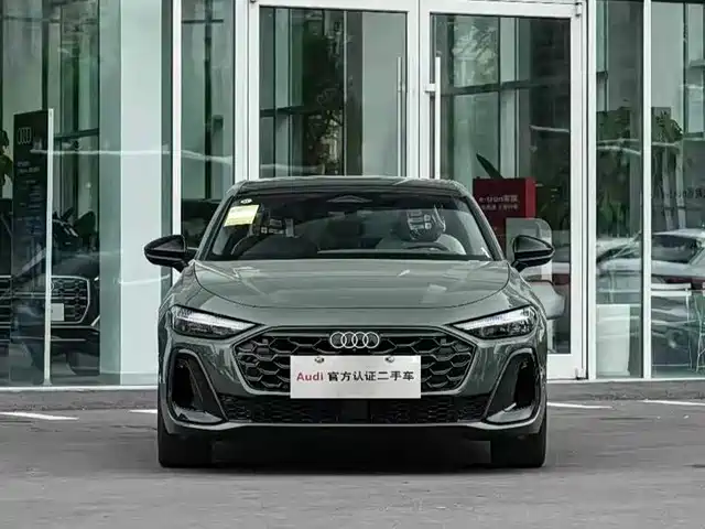 AUDI A5L